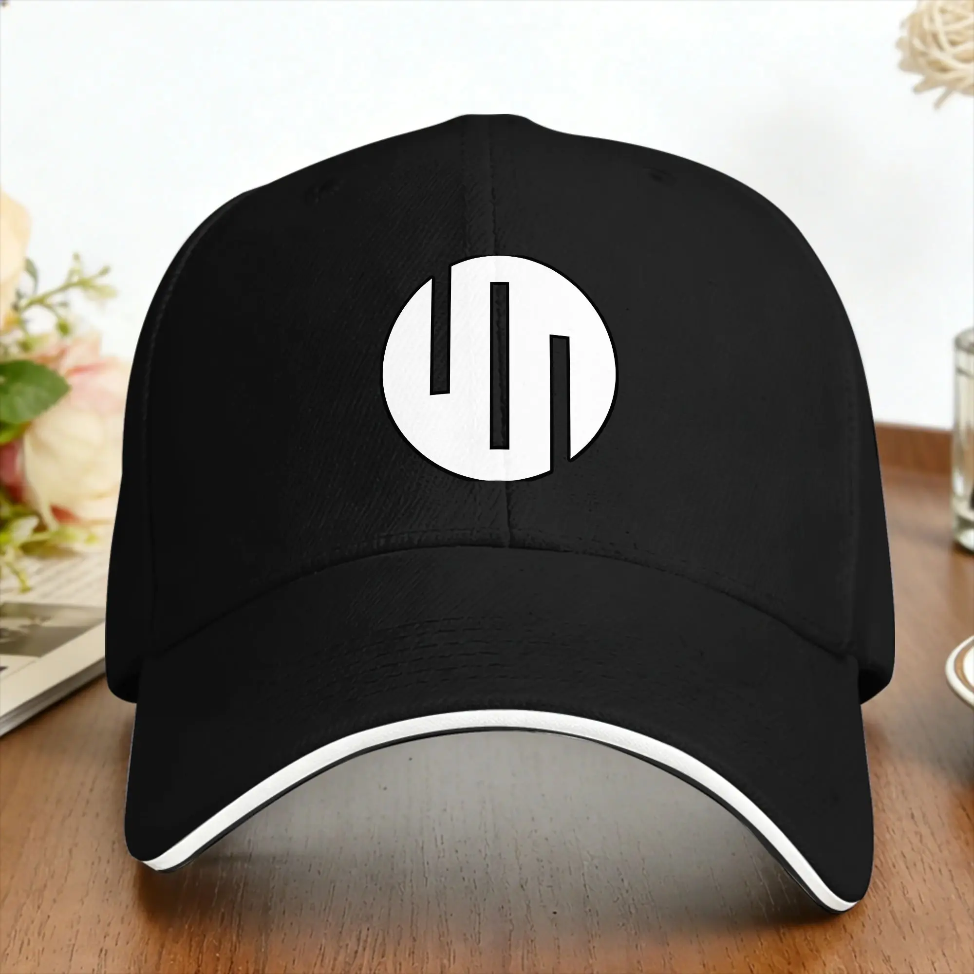 Hunting And Outdoor Shows - Casual Baseball Cap Viltrumite Crest Logo